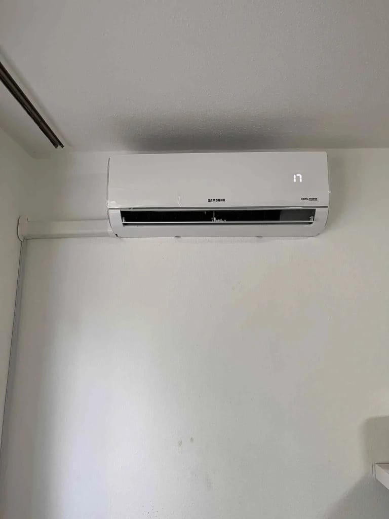 WIND Klímaszerviz - klímatelepítés - beltéri egység